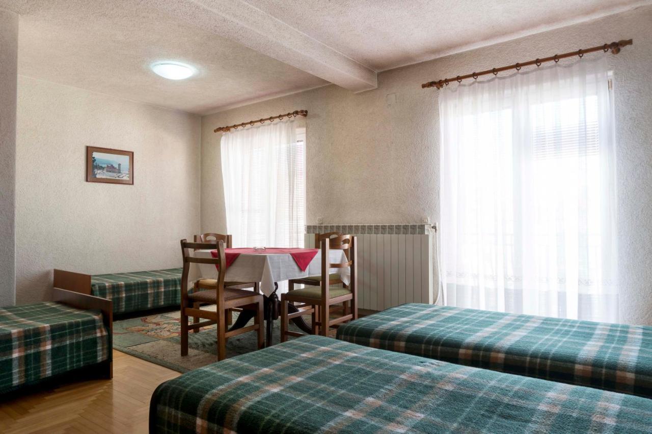 Hotel Montenegro Struga Dış mekan fotoğraf